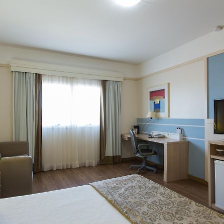 Comfort Suites Londrina Zewnętrze zdjęcie